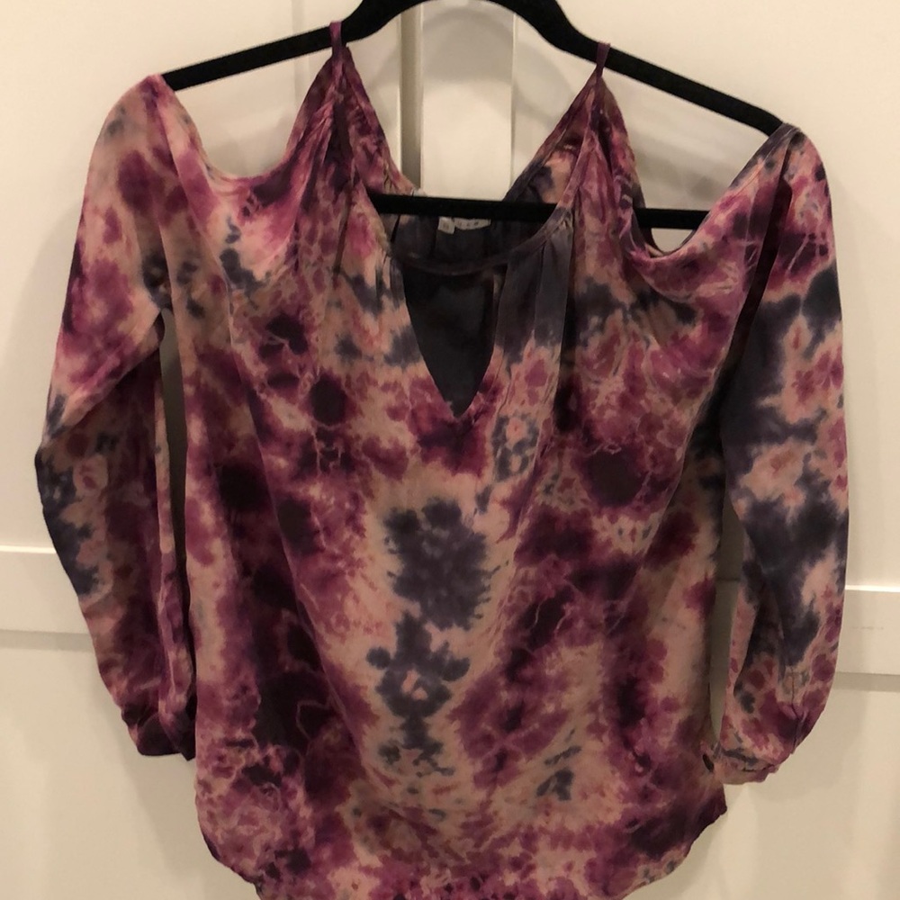 Open shoulder silk blouse multi colored